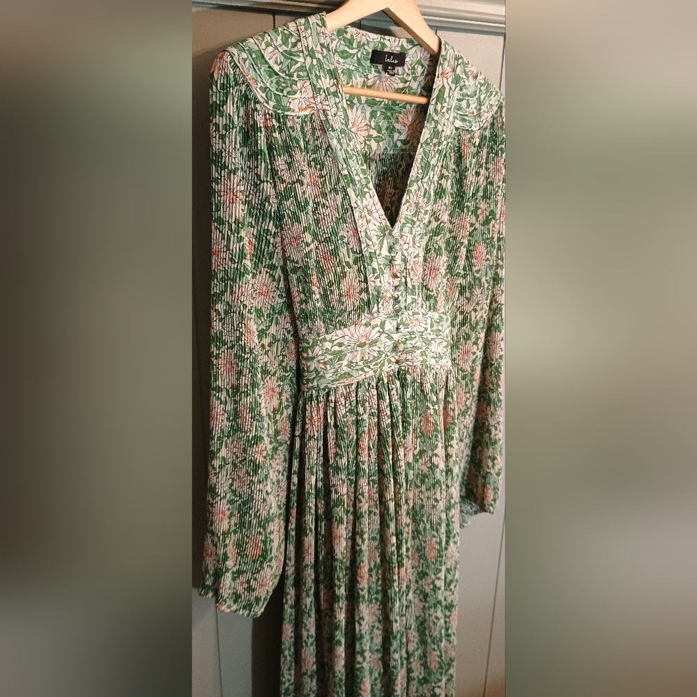 Floral Green Dress - Picture 2 of 7